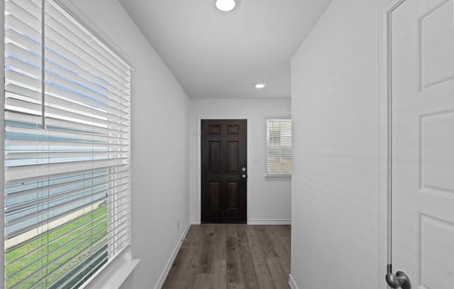 Home for sale at 208 Jersey Lane in Boerne, TX — photo 2