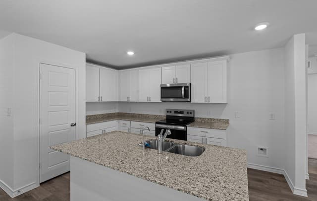Home for sale at 208 Jersey Lane in Boerne, TX — photo 5