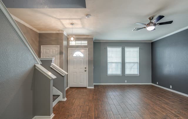 Home for sale at 2640 Grayson Way Unit 2640 in San Antonio, TX — photo 3