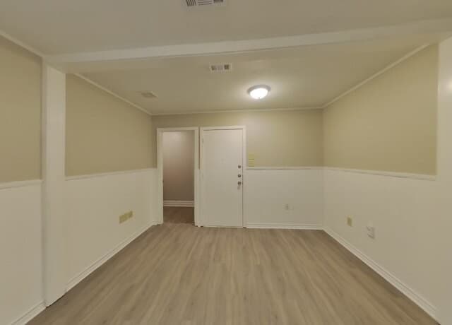 4-bedroom rental at 8015 Chestnut Barr Dr in Converse, TX — photo 4