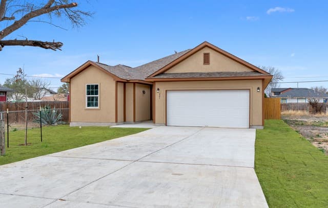 Home for sale at 221 Sligo in San Antonio, TX — photo 3