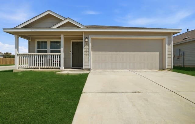 Home for sale at 13103 Rosemary Cv in St Hedwig, TX — photo 3