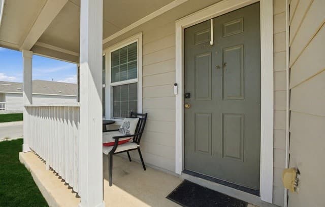 Home for sale at 13103 Rosemary Cv in St Hedwig, TX — photo 5