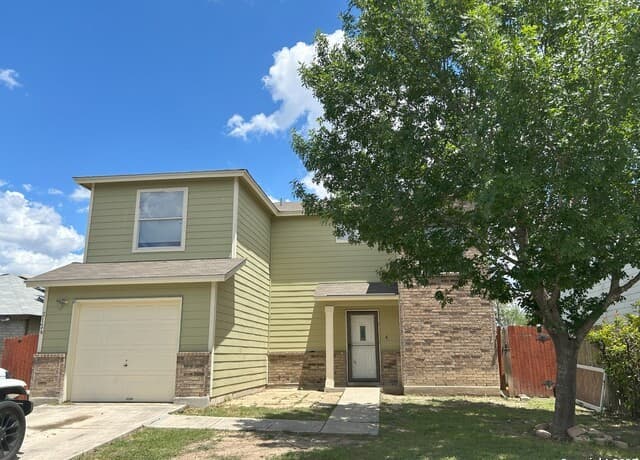 3-bedroom rental at 2126 Hollow Circle in San Antonio TX