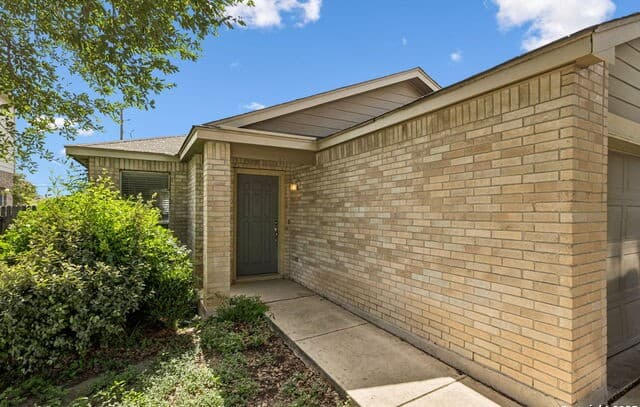 3-bedroom home for sale at 3507 Alonzo Flds in Converse TX