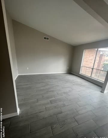4-bedroom rental at 8347 Athenian in Universal City, TX — photo 3