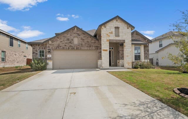 4-bedroom rental at 618 Bronze Stream in Cibolo TX