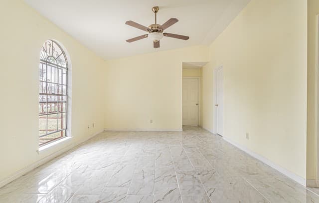 Home for sale at 2416 Arbor in San Antonio, TX — photo 4