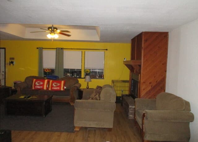 Home for sale at 11939 Loop 107 in Adkins, TX — photo 3