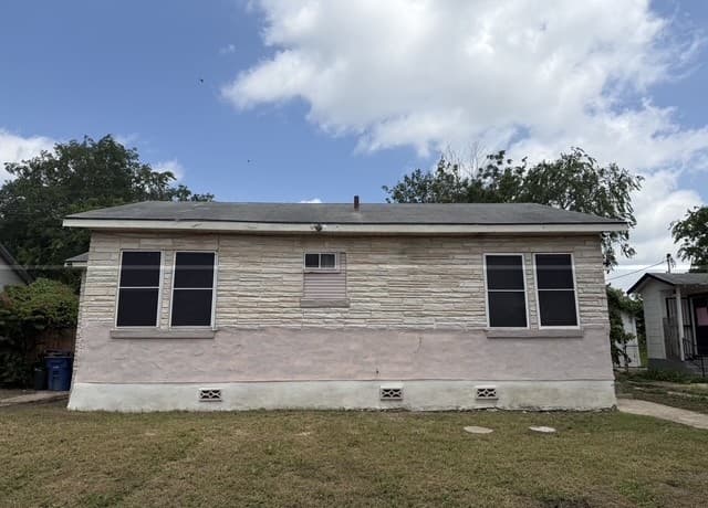 Home for sale at 219 Lyric St in San Antonio, TX — photo 1