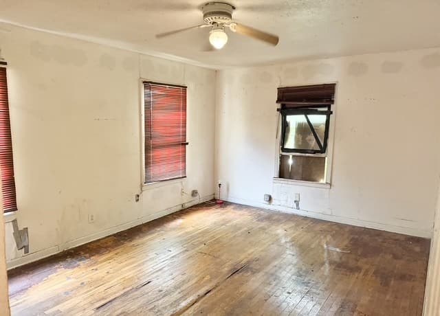 Home for sale at 219 Lyric St in San Antonio, TX — photo 5
