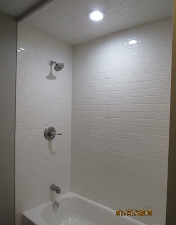 1-bedroom rental at 1024 W Woodlawn Ave Unit 6 in San Antonio, TX — photo 4