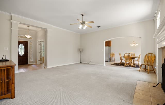 Home for sale at 1262 Morning Glory Ln in Adkins, TX — photo 3