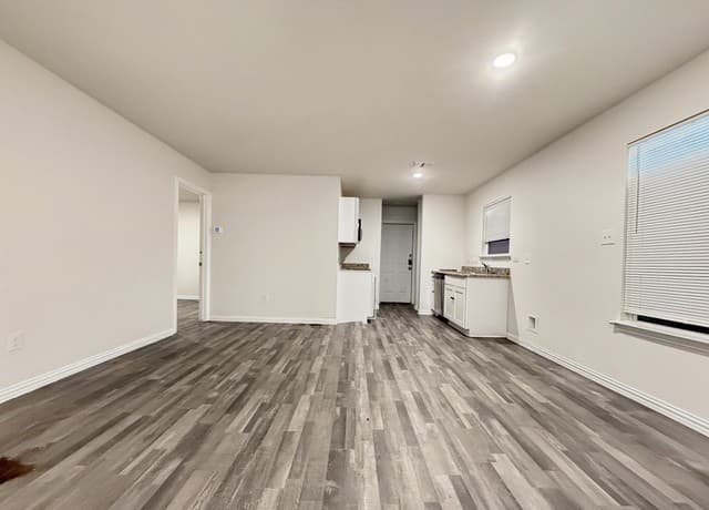 Home for sale at 3334 Martin Luther King Dr in San Antonio, TX — photo 2
