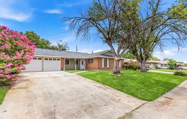 Home for sale at 4623 Old Coach Ln in San Antonio, TX — photo 1