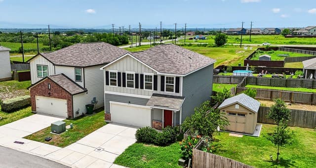 Home for sale at 4911 Morning Graze in St Hedwig, TX — photo 1