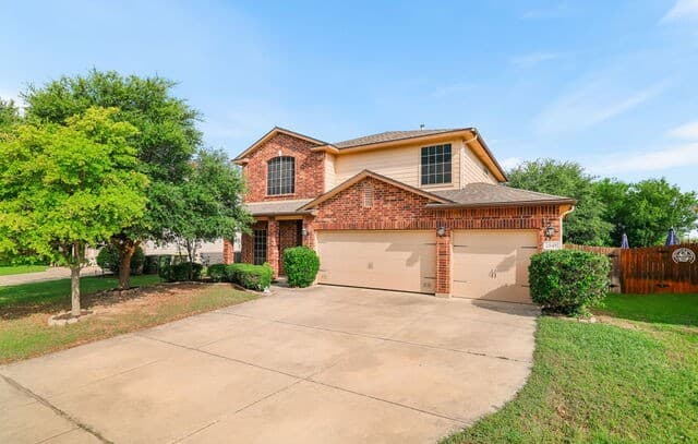 Home for sale at 2949 Ashwood Rd in Schertz, TX — photo 2