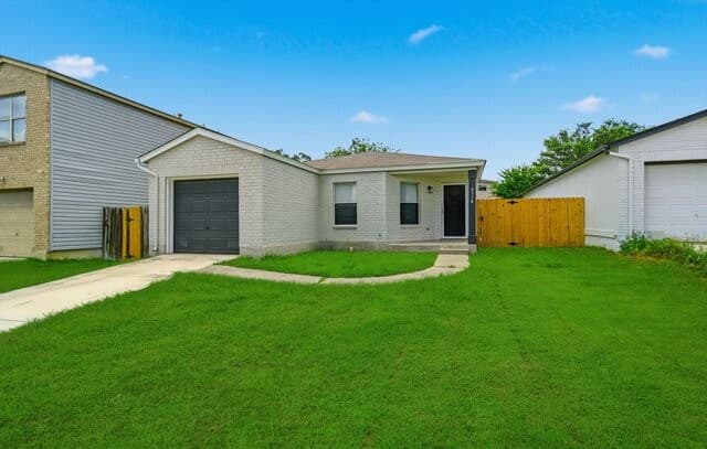 Home for sale at 3718 Candlebluff Dr in San Antonio, TX — photo 3