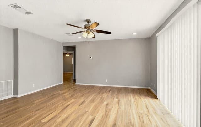 Home for sale at 3718 Candlebluff Dr in San Antonio, TX — photo 5