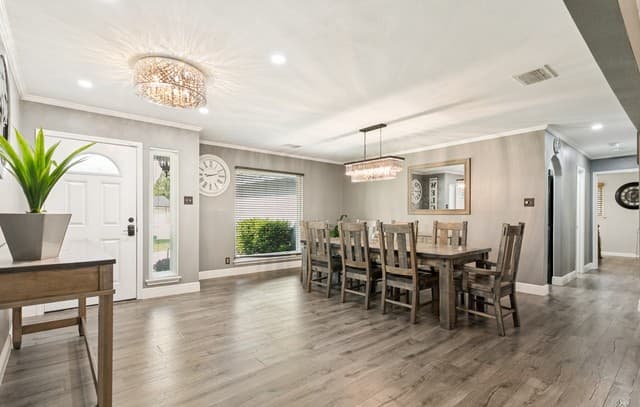 Home for sale at 4631 Barhill St in San Antonio, TX — photo 4