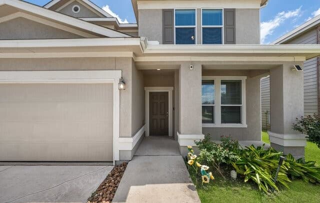 4-bedroom rental at 7347 Bluebonnet Bay in San Antonio, TX — photo 3