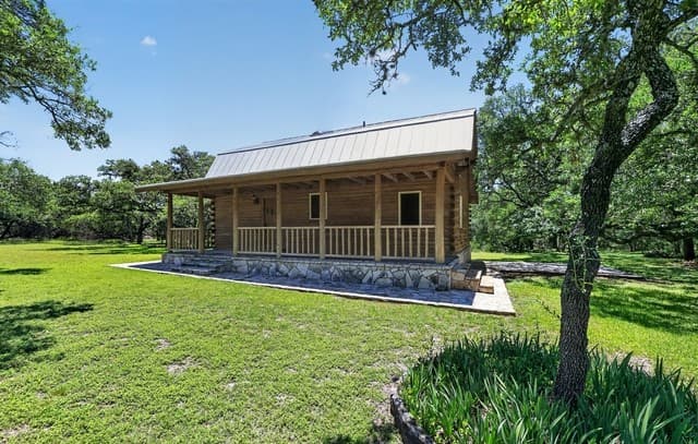 Home for sale at 7830 Covey Roost in Boerne, TX — photo 3