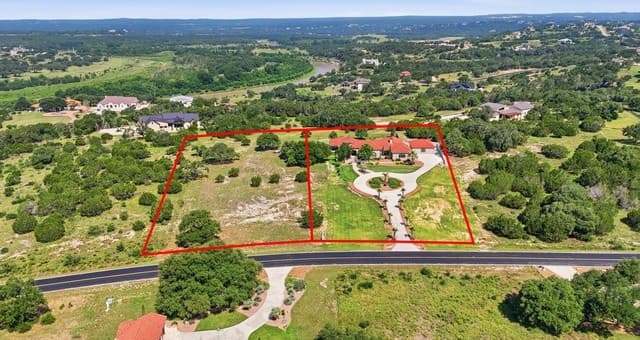 Home for sale at 228 Puzzle Pass in Spring Branch, TX — photo 5