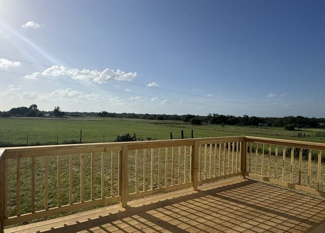 Home for sale at 480 Brooks Lane in Poteet, TX — photo 2