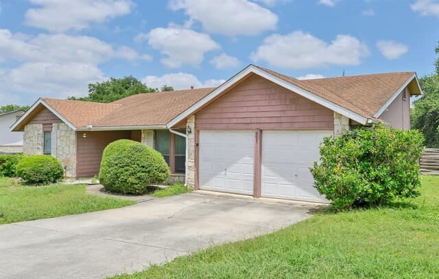 Home for sale at 5730 Sky Country St in San Antonio, TX — photo 2