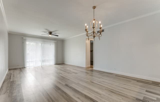 3-bedroom rental at 7709 Broadway Unit 113 in San Antonio, TX — photo 2
