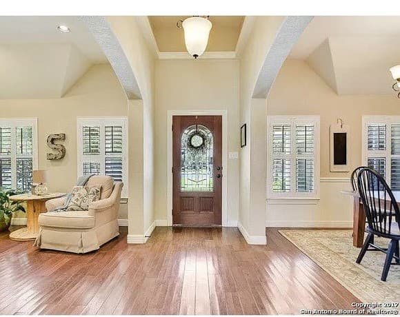 3-bedroom rental at 110 Surrey Dr in Boerne, TX — photo 3