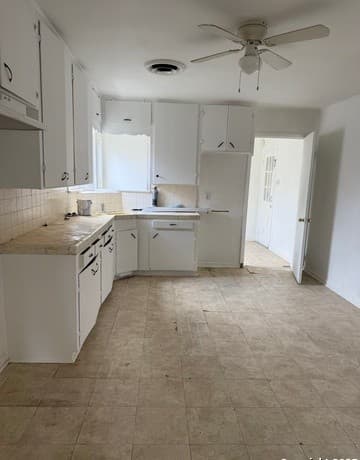 3-bedroom rental at 1940 Schley in San Antonio, TX — photo 4