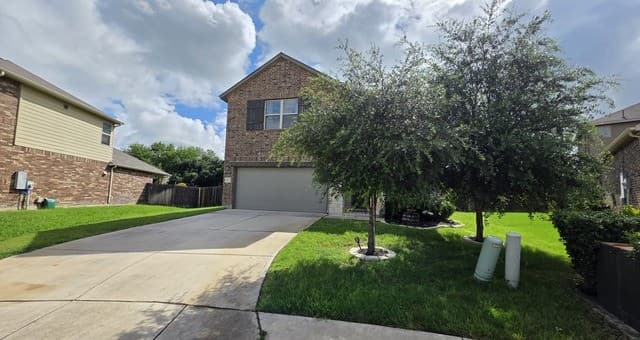 4-bedroom rental at 4902 Eagle Valley St in Schertz, TX — photo 2