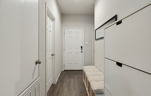 Home for sale at 13011 Heathers Sun in St Hedwig, TX — photo 5