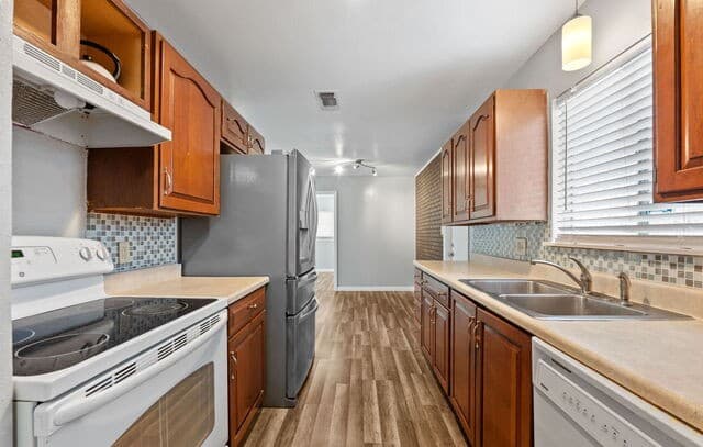 Home for sale at 8306 Windover Dr in San Antonio, TX — photo 4