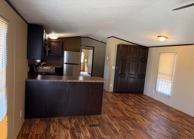 3-bedroom rental at 35 N Creek Loop in Comfort, TX — photo 5