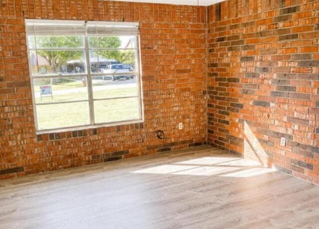 2-bedroom rental at 208 Forrest Dr Apt B Unit B in La Vernia, TX — photo 3