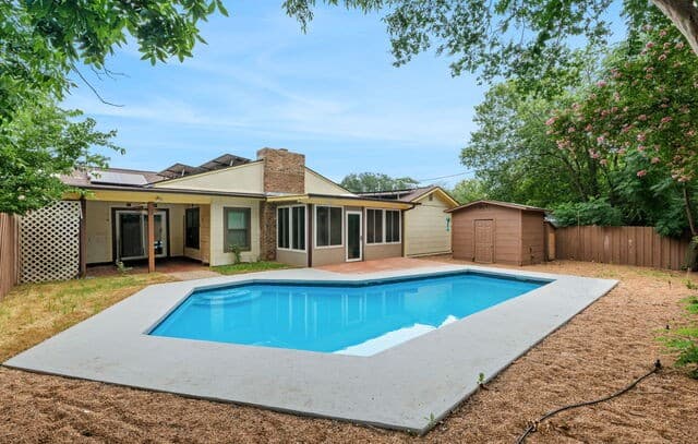 Home for sale at 105 Scott Ave in Universal City, TX — photo 1