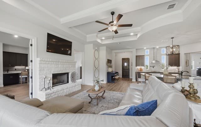 Home for sale at 212 High Point Cir in Spring Branch, TX — photo 3