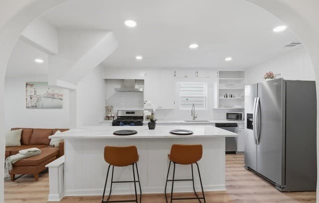 Home for sale at 414 Clower in San Antonio, TX — photo 2