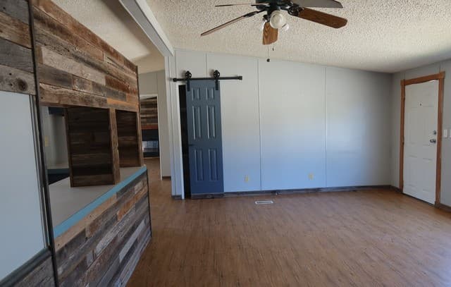 3-bedroom rental at 2131 Forest Trail Dr. Unit 3 in Bandera, TX — photo 4