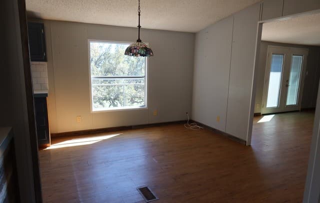 3-bedroom rental at 2131 Forest Trail Dr. Unit 3 in Bandera, TX — photo 5