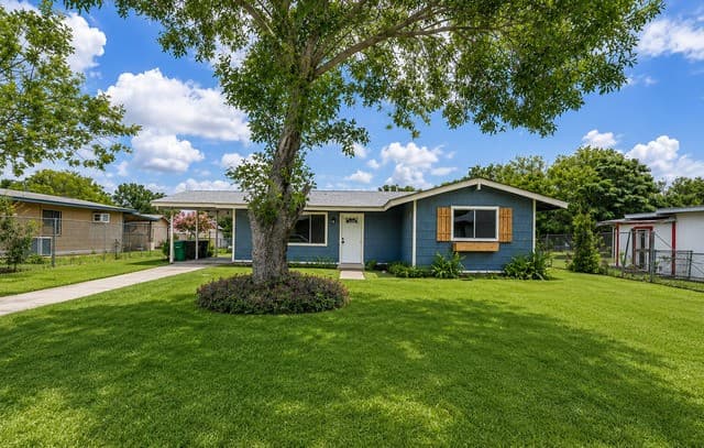 Home for sale at 7214 Mill Valley Dr in San Antonio, TX — photo 2