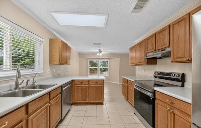 Home for sale at 8626 Park Olympia in Universal City, TX — photo 3
