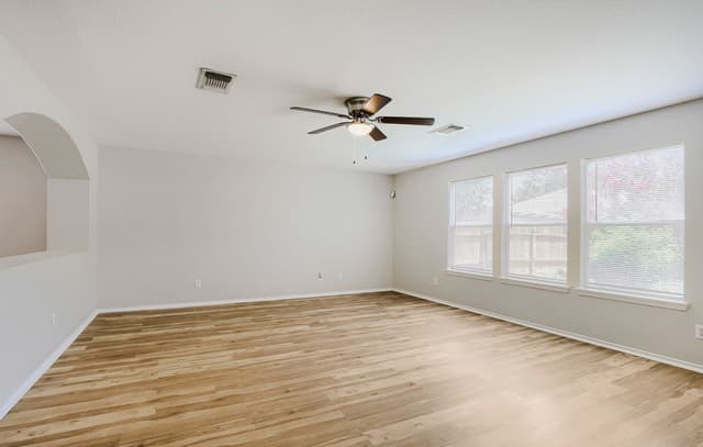 Home for sale at 3424 Whisper Blf in Schertz, TX — photo 5