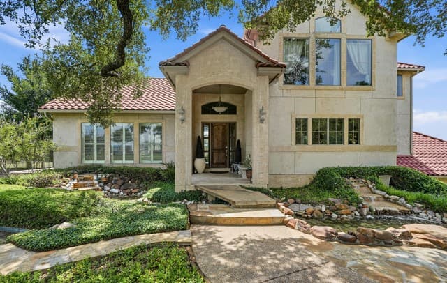 Home for sale at 1280 Mystic Pkwy in Spring Branch, TX — photo 3