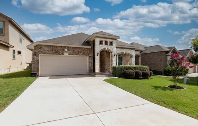 Home for sale at 6122 Lowrie Block in San Antonio, TX — photo 2