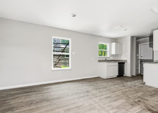 Home for sale at 3270 Martin Luther King Dr in San Antonio, TX — photo 1