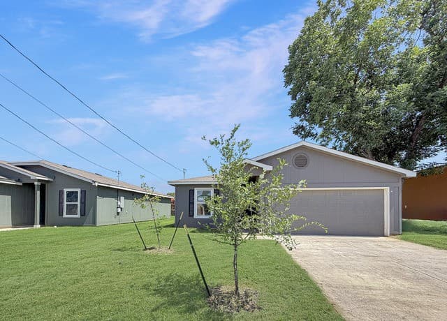 Home for sale at 747 Rice Rd in San Antonio, TX — photo 1
