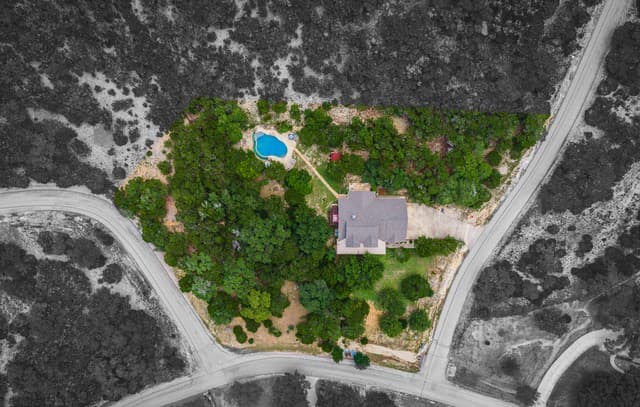 Home for sale at 119 Private Road 1738 in Mico, TX — photo 1